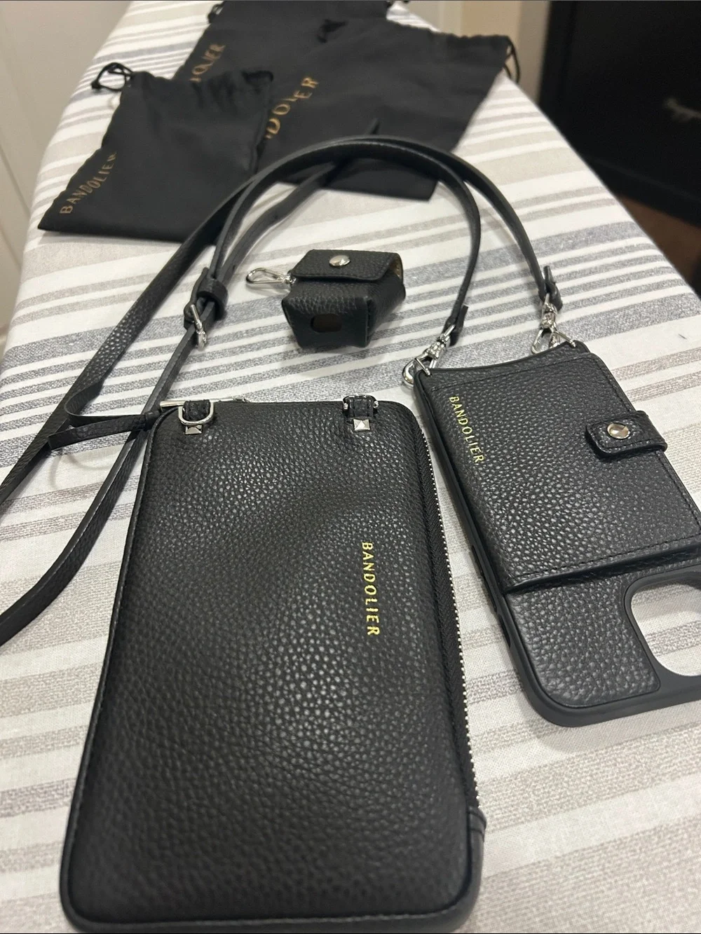 Bandolier branded pebbled